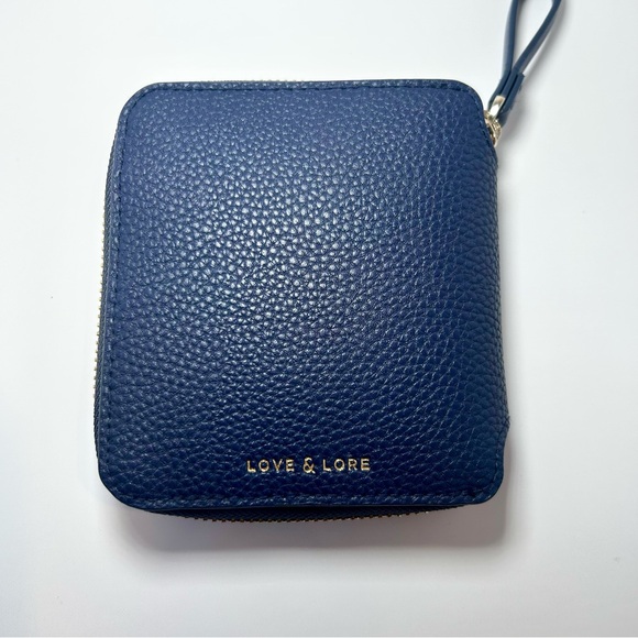 Love & Lore Handbags - LOVE & LORE Women’s Steel Blue Zipper Wallet, Excellent Condition